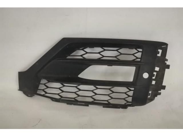 bontott AUDI Q2 Bal Ködzárófény Keret