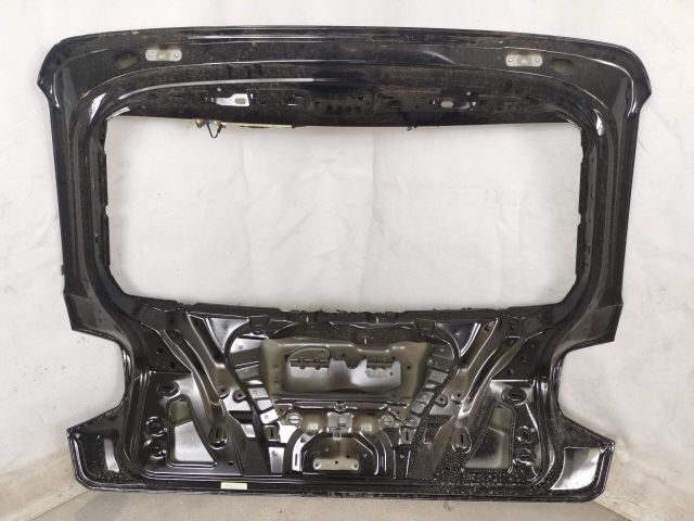 bontott AUDI Q2 Csomagtérajtó (Üres lemez)