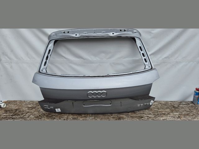 bontott AUDI Q2 Csomagtérajtó (Üres lemez)