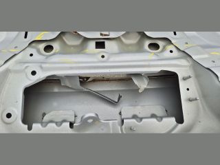 bontott AUDI Q2 Csomagtérajtó (Üres lemez)