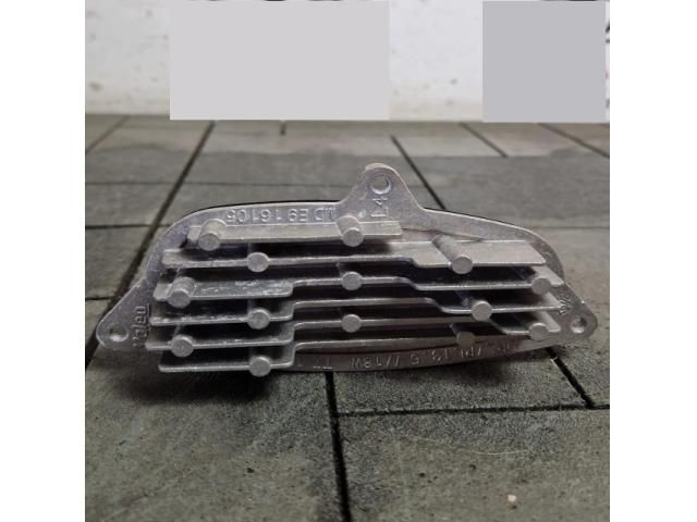 bontott AUDI Q2 Fényszóró Elektronika