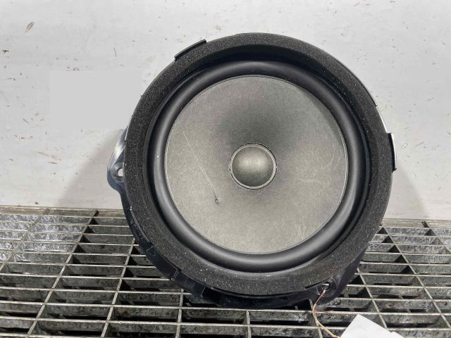 bontott AUDI Q2 Hangszóró (Pozíciófüggetlen)