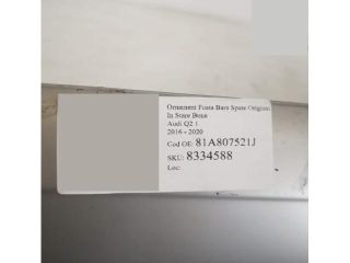 bontott AUDI Q2 Hátsó Lökhárító Díszléc