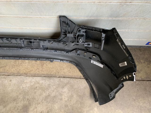 bontott AUDI Q2 Hátsó Lökhárító (Üresen)