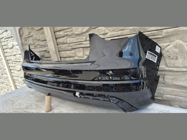 bontott AUDI Q2 Hátsó Lökhárító (Üresen)