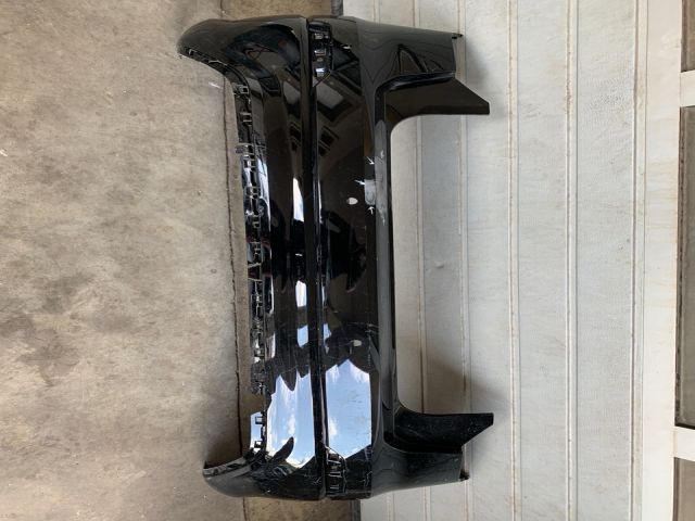 bontott AUDI Q2 Hátsó Lökhárító (Üresen)