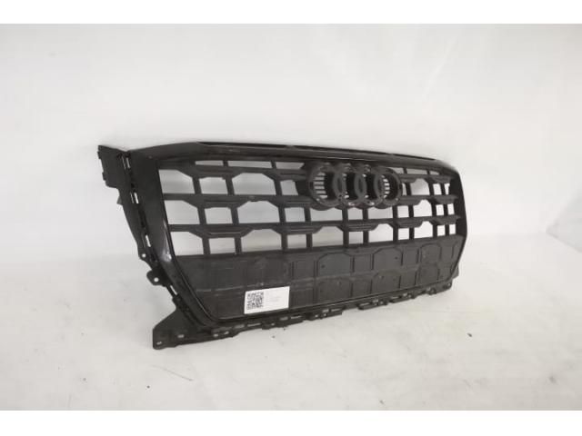 bontott AUDI Q2 Hűtőrács