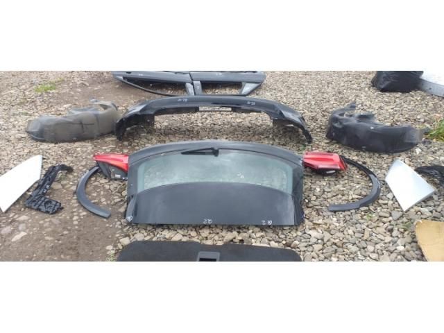 bontott AUDI Q2 Jobb B Oszlop Burkolat