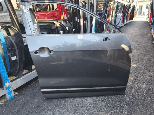 bontott AUDI Q2 Jobb első Ajtó (Üres lemez)