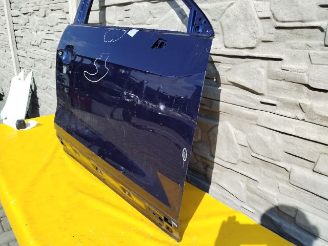 bontott AUDI Q2 Jobb első Ajtó (Üres lemez)