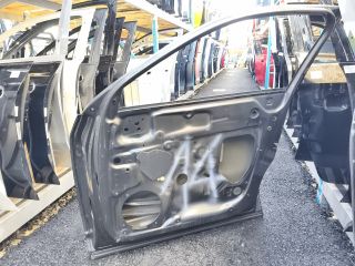 bontott AUDI Q2 Jobb első Ajtó (Üres lemez)