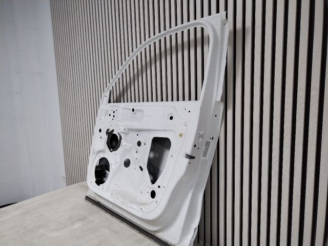 bontott AUDI Q2 Jobb első Ajtó (Üres lemez)