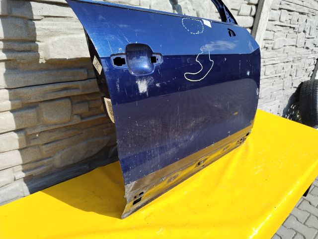 bontott AUDI Q2 Jobb első Ajtó (Üres lemez)