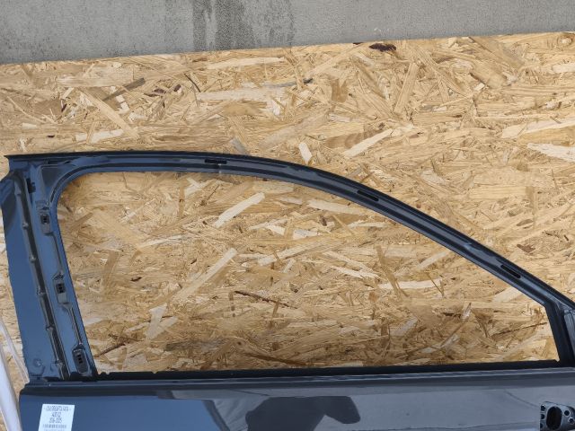 bontott AUDI Q2 Jobb első Ajtó (Üres lemez)