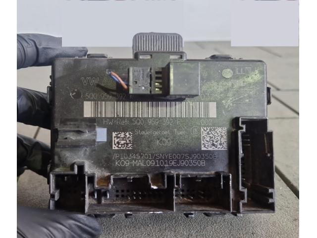 bontott AUDI Q2 Jobb első Ajtó Vezérlőegység