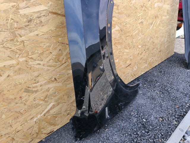 bontott AUDI Q2 Jobb első Sárvédő