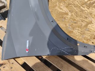 bontott AUDI Q2 Jobb első Sárvédő