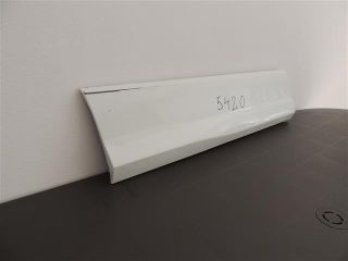 bontott AUDI Q2 Jobb hátsó Ajtó Díszléc