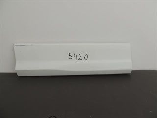 bontott AUDI Q2 Jobb hátsó Ajtó Díszléc