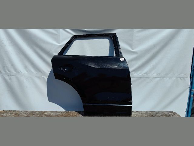 bontott AUDI Q2 Jobb hátsó Ajtó (Üres lemez)