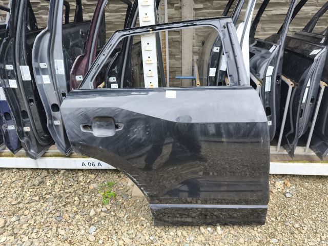 bontott AUDI Q2 Jobb hátsó Ajtó (Üres lemez)