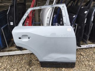 bontott AUDI Q2 Jobb hátsó Ajtó (Üres lemez)