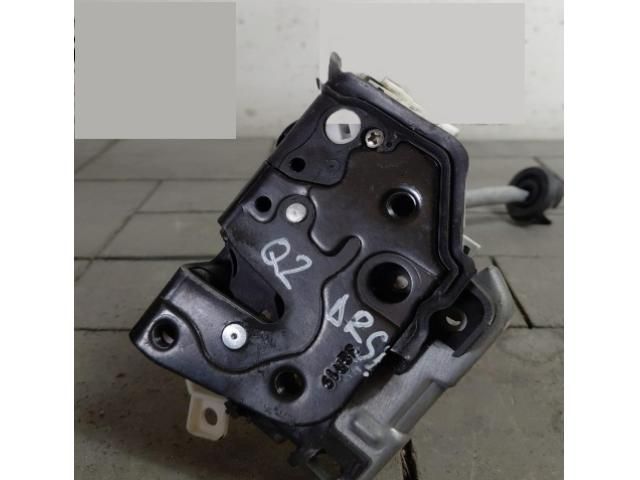 bontott AUDI Q2 Jobb hátsó Ajtózár