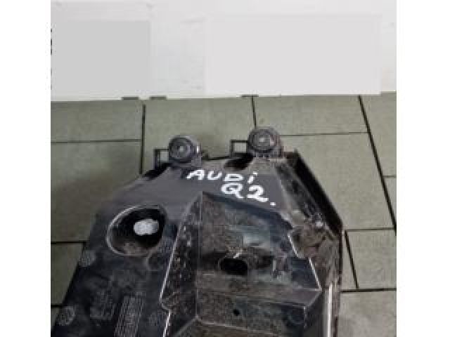 bontott AUDI Q2 Jobb Külső Hátsó Lámpa
