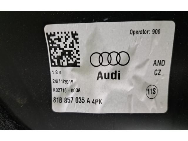 bontott AUDI Q2 Kesztyűtartó