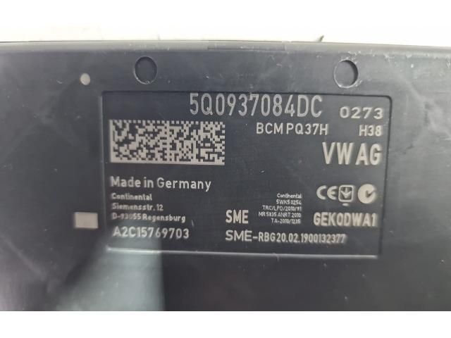 bontott AUDI Q2 Komfort Elektronika