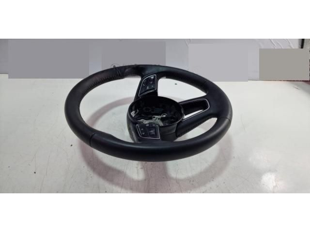 bontott AUDI Q2 Multikormány