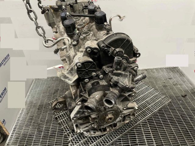 bontott AUDI Q3 Motor (Fűzött blokk hengerfejjel)