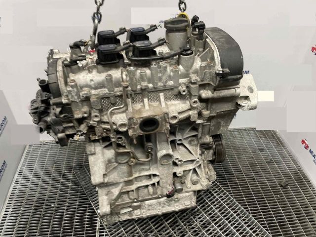 bontott AUDI Q3 Motor (Fűzött blokk hengerfejjel)