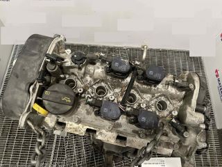 bontott AUDI Q3 Motor (Fűzött blokk hengerfejjel)