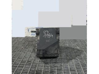 bontott AUDI Q3 Biztosítéktábla Motortér