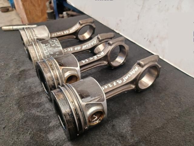 bontott AUDI Q3 Dugattyú