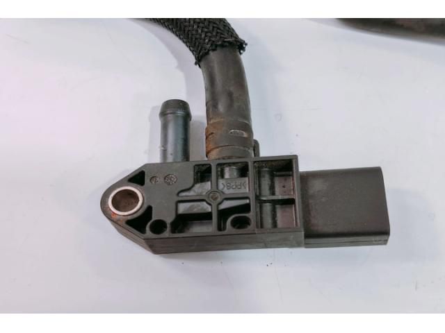 bontott AUDI Q3 Jeladó (Magában)