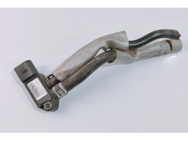 bontott AUDI Q3 Jeladó (Magában)