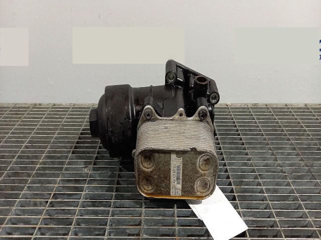 bontott AUDI Q3 Olajszűrő Ház