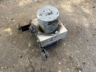 bontott AUDI Q3 ABS Kocka