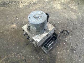 bontott AUDI Q3 ABS Kocka