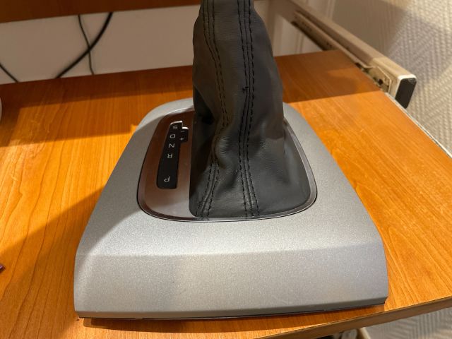 bontott AUDI Q3 Automata Váltókar