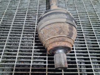 bontott AUDI Q3 Bal Féltengely