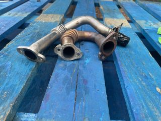 bontott AUDI Q3 EGR Hűtő Cső