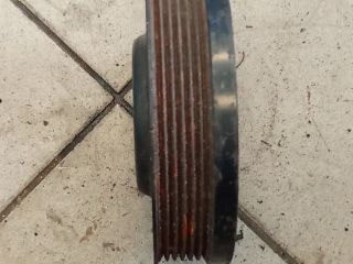 bontott AUDI Q3 Főtengely Szíjtárcsa