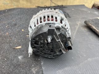 bontott AUDI Q3 Generátor