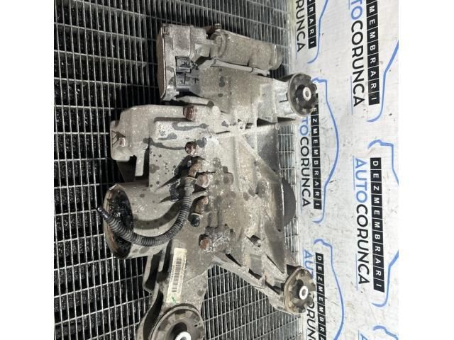 bontott AUDI Q3 Hátsó Differenciálmű