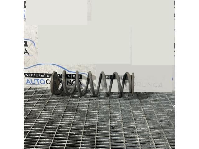 bontott AUDI Q3 Hátsó Rugó