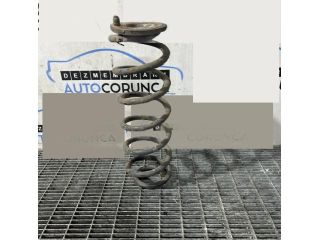 bontott AUDI Q3 Hátsó Rugó