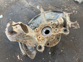 bontott AUDI Q3 Jobb első Csonkállvány Kerékaggyal